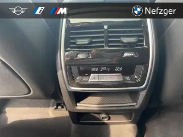 BMW X6 40d xDrive M-Sport Pano H K