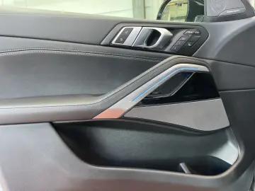 BMW X6 xDrive40d M Sportpaket 22 Zoll H K