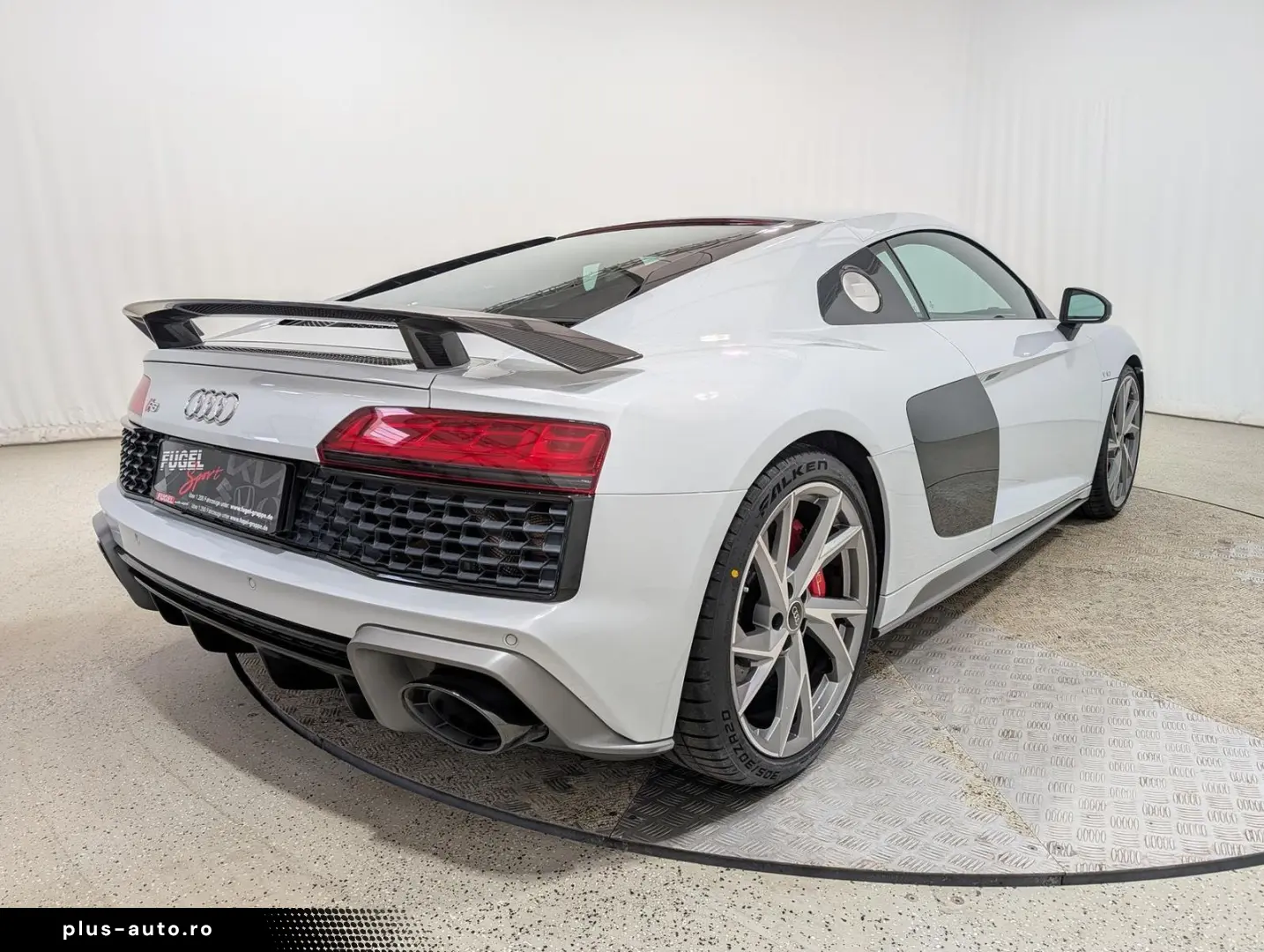 AUDI R8 Coupe 5.2 V10 quattro Performance UPE  234.6€