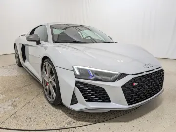 AUDI R8 Coupe 5.2 V10 quattro Performance UPE  234.6€