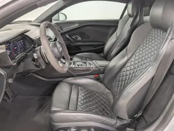 AUDI R8 Coupe 5.2 V10 quattro Performance UPE  234.6€