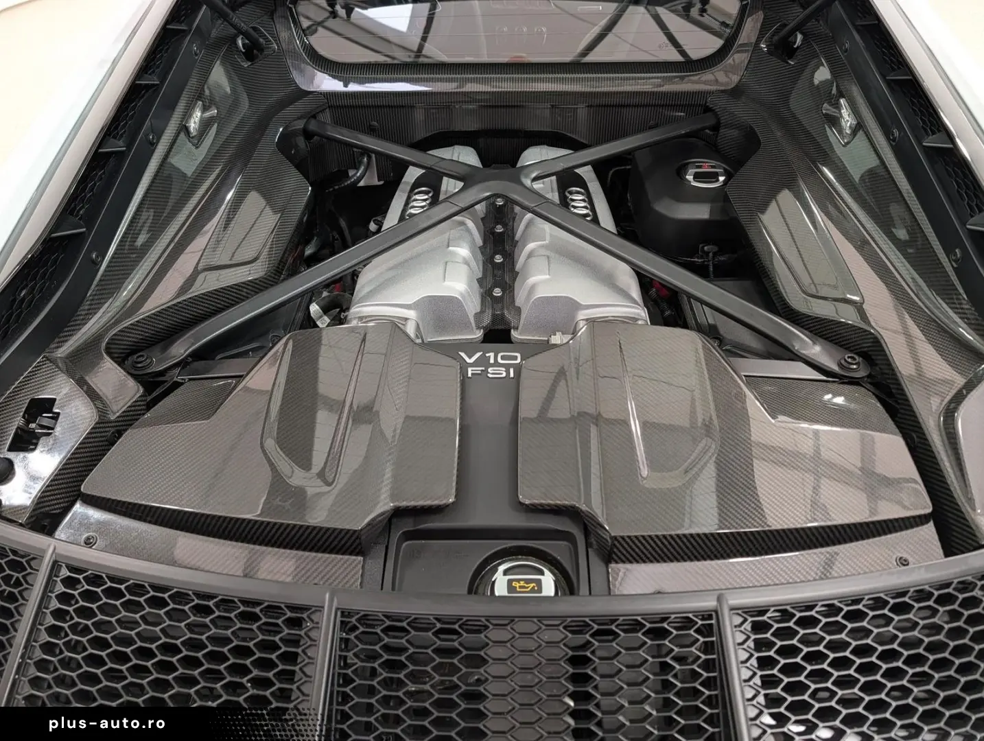 AUDI R8 Coupe 5.2 V10 quattro Performance UPE  234.6€