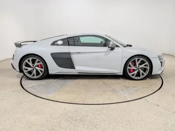 AUDI R8 Coupe 5.2 V10 quattro Performance UPE  234.6€