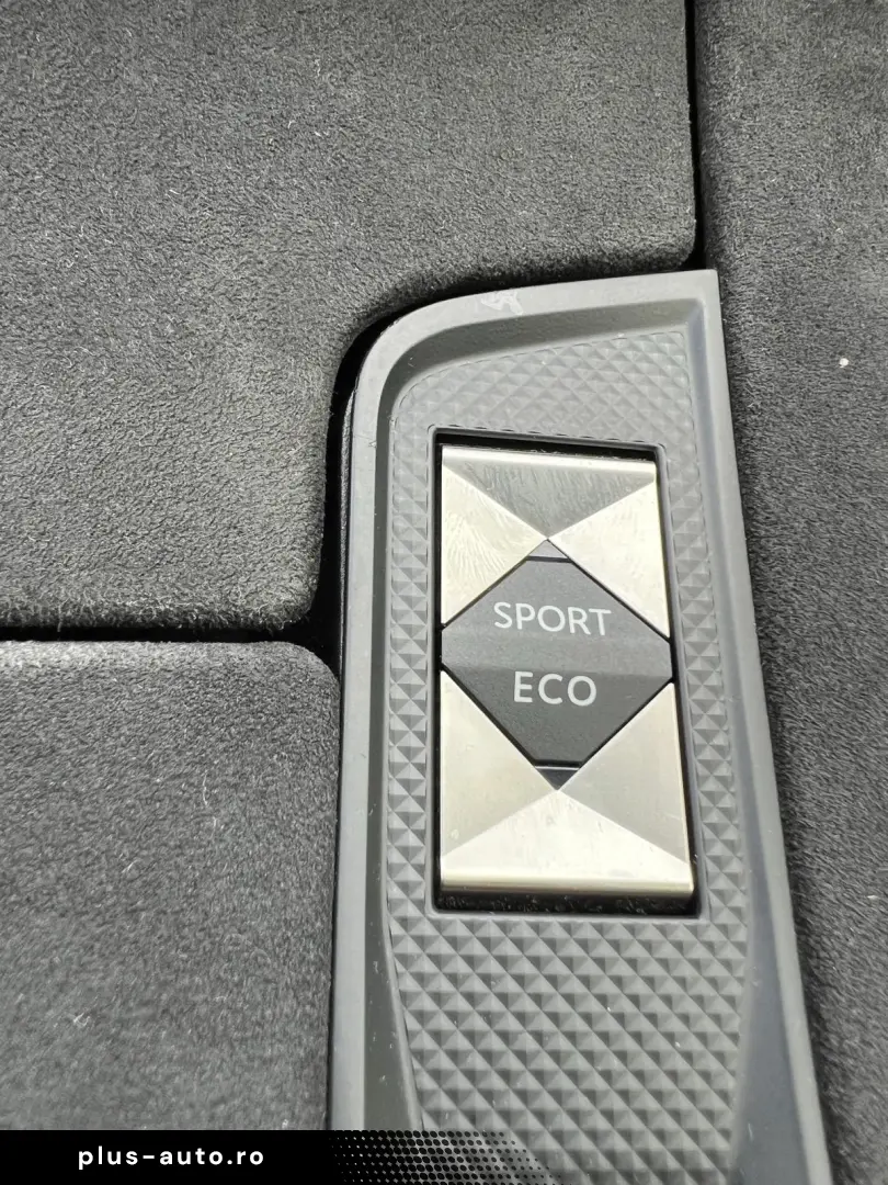 DS Automobiles DS7 (Crossback)