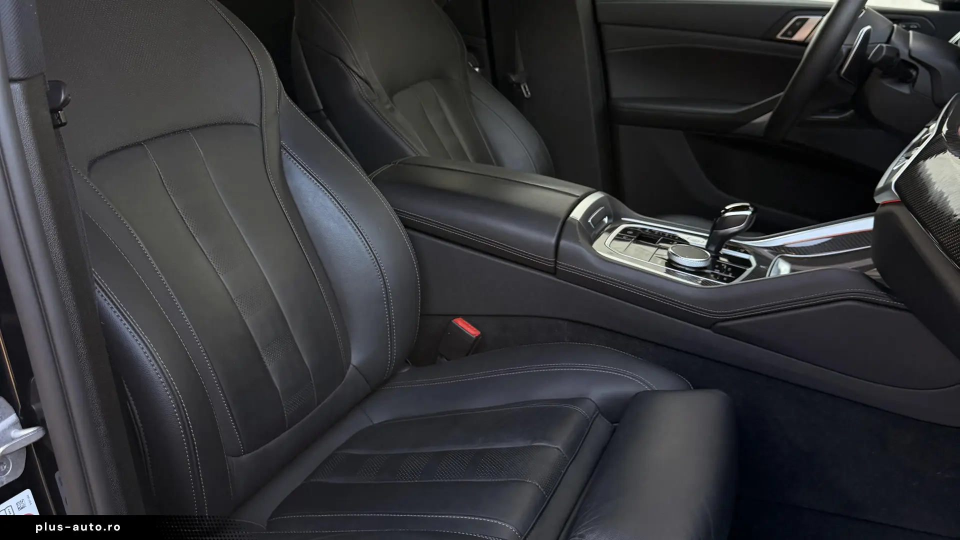 BMW X6 xDrive40i AT MHEV