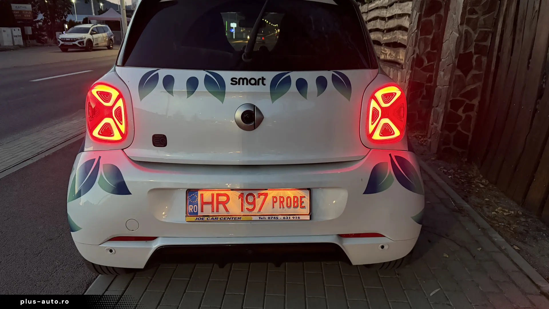 SMART FORFOUR EQ EDITION ONE LED MATRIX PANORAMIC FUL PIELE