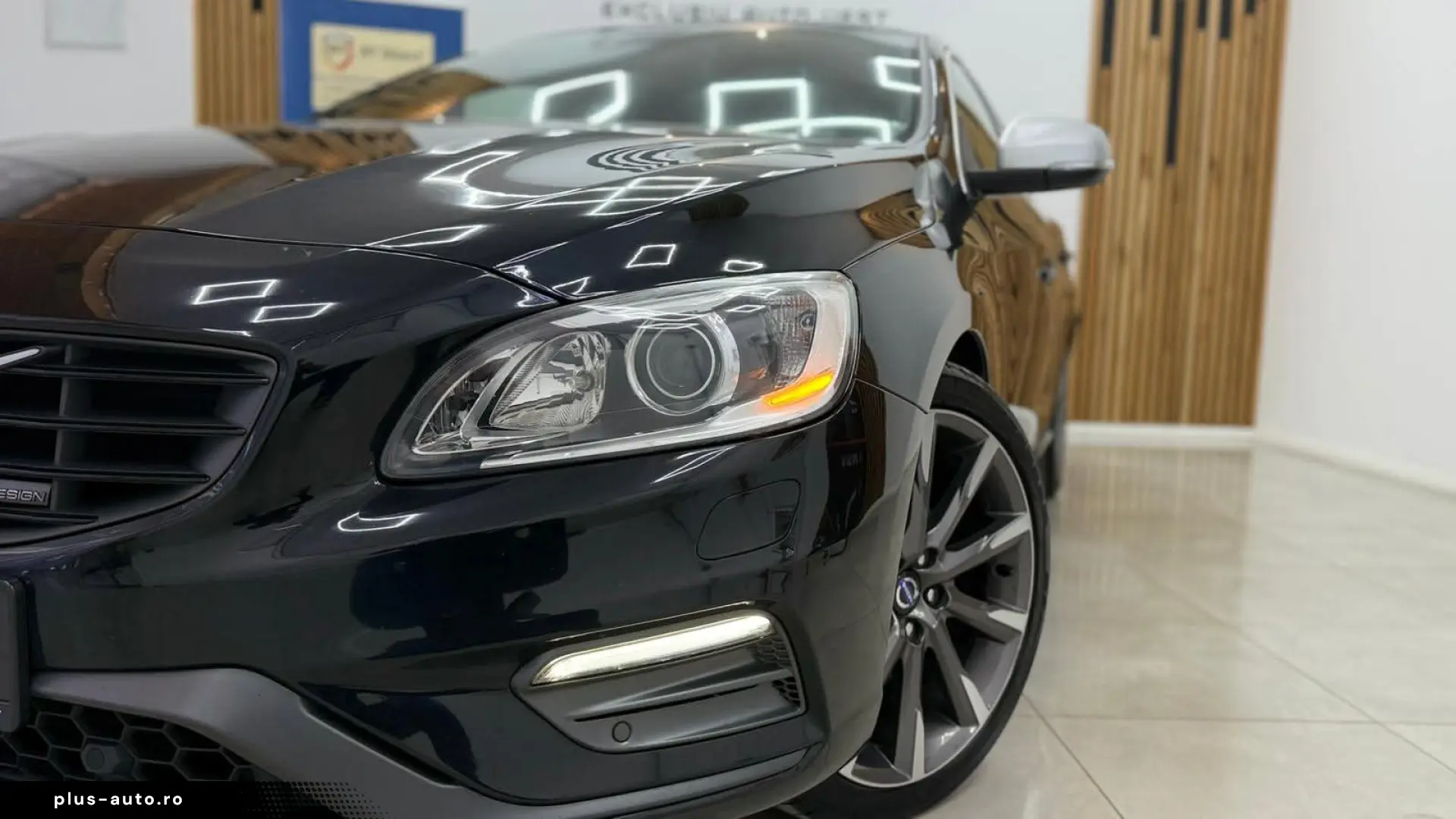 Volvo S60 R-Design