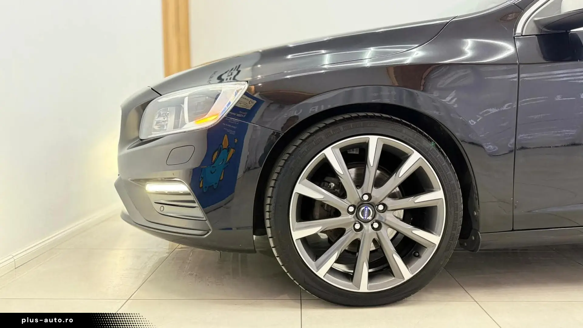 Volvo S60 R-Design