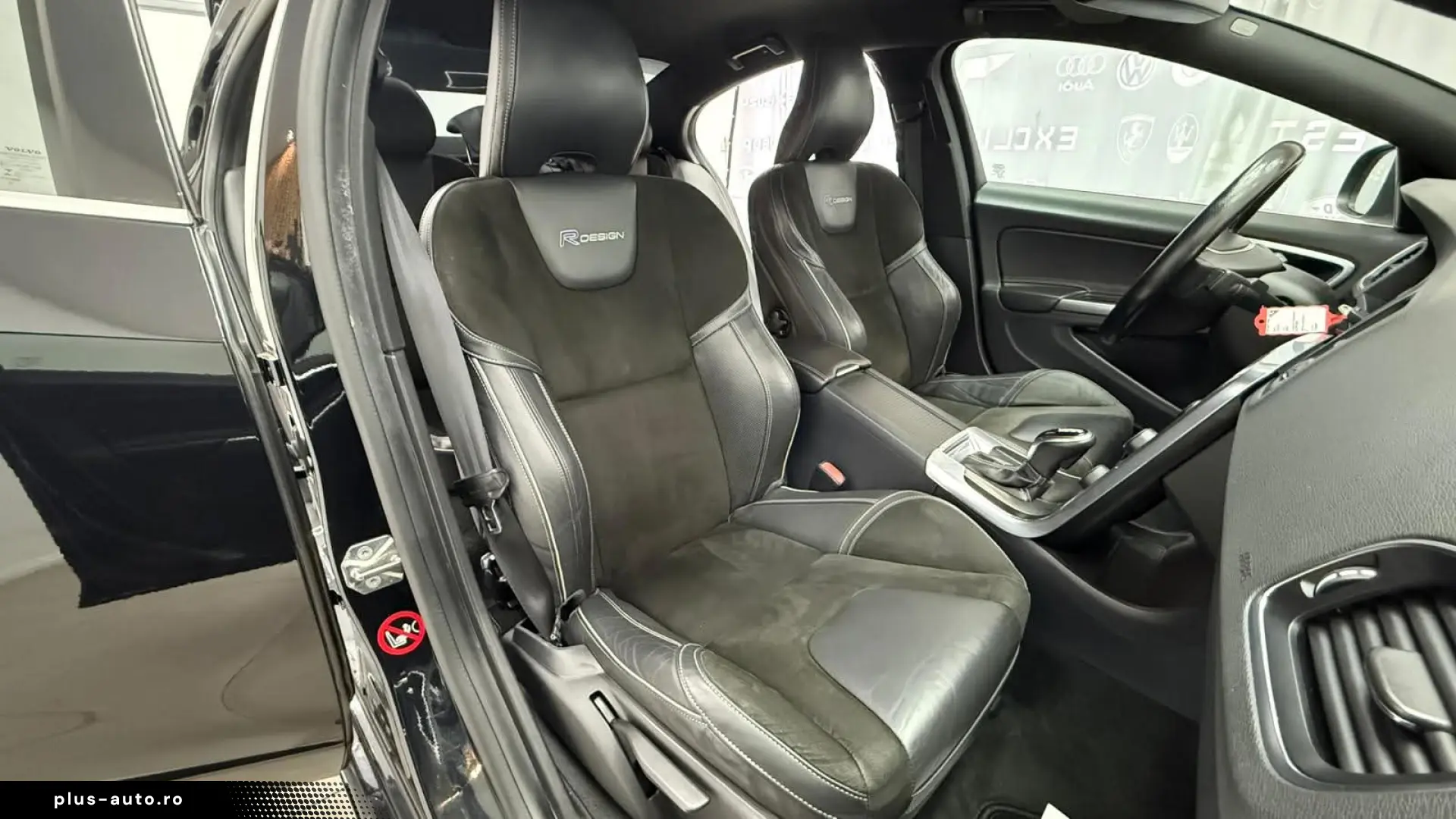 Volvo S60 R-Design