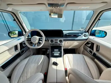 Mercedes-AMG G 63   CONFIGURAȚIE EXCLUSIVĂ Hyperblau Magno