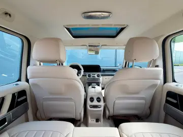 Mercedes-AMG G 63   CONFIGURAȚIE EXCLUSIVĂ Hyperblau Magno