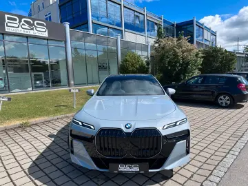 BMW 740d xDrive M Sport Pro   Executive Lounge