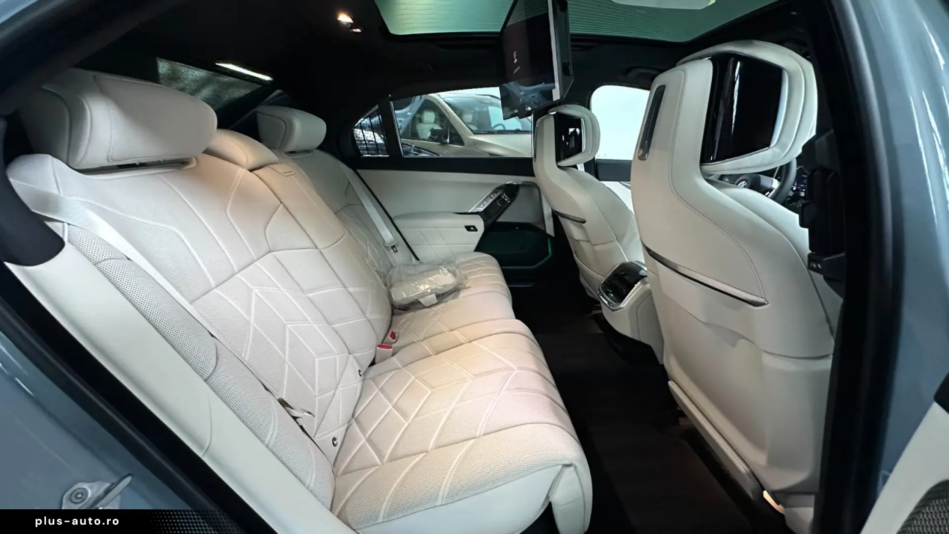 BMW 740d xDrive M Sport Pro   Executive Lounge