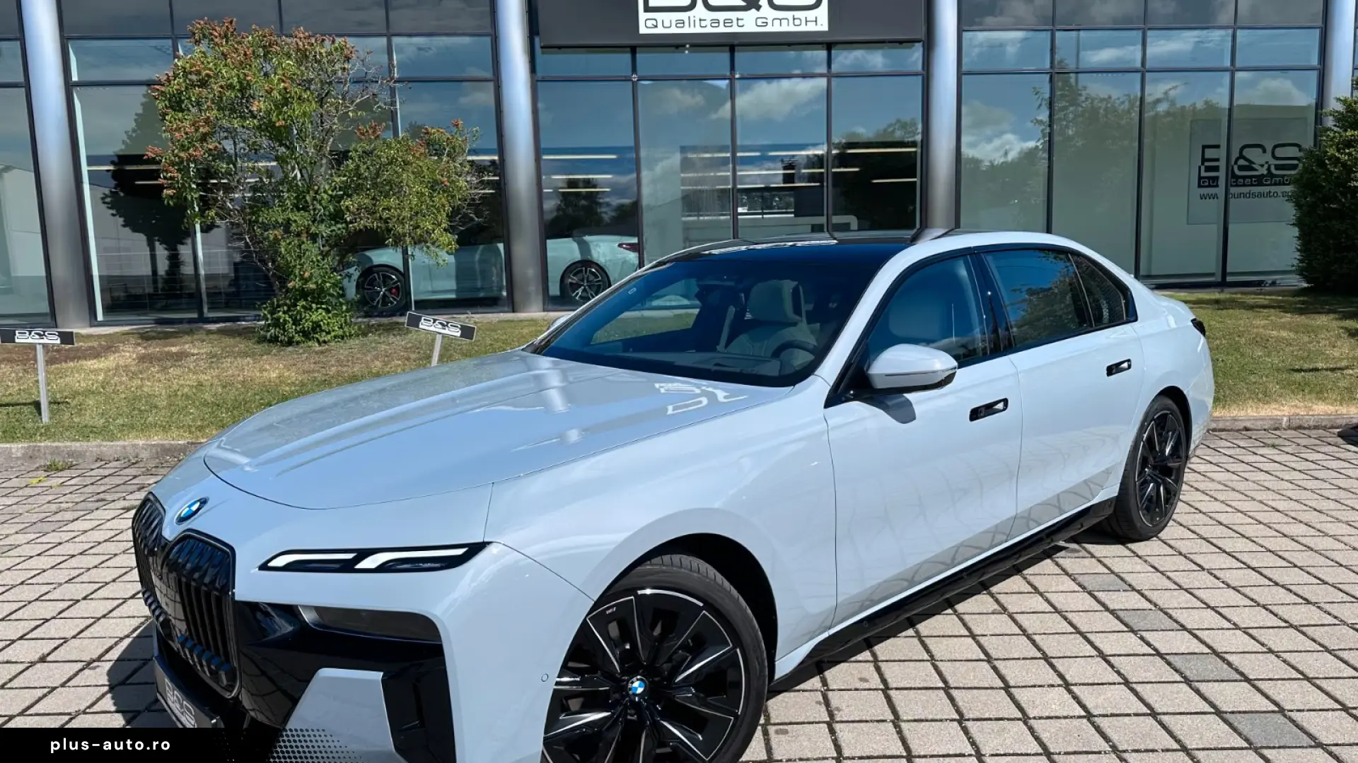 BMW 740d xDrive M Sport Pro   Executive Lounge