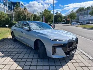 BMW 740d xDrive M Sport Pro   Executive Lounge