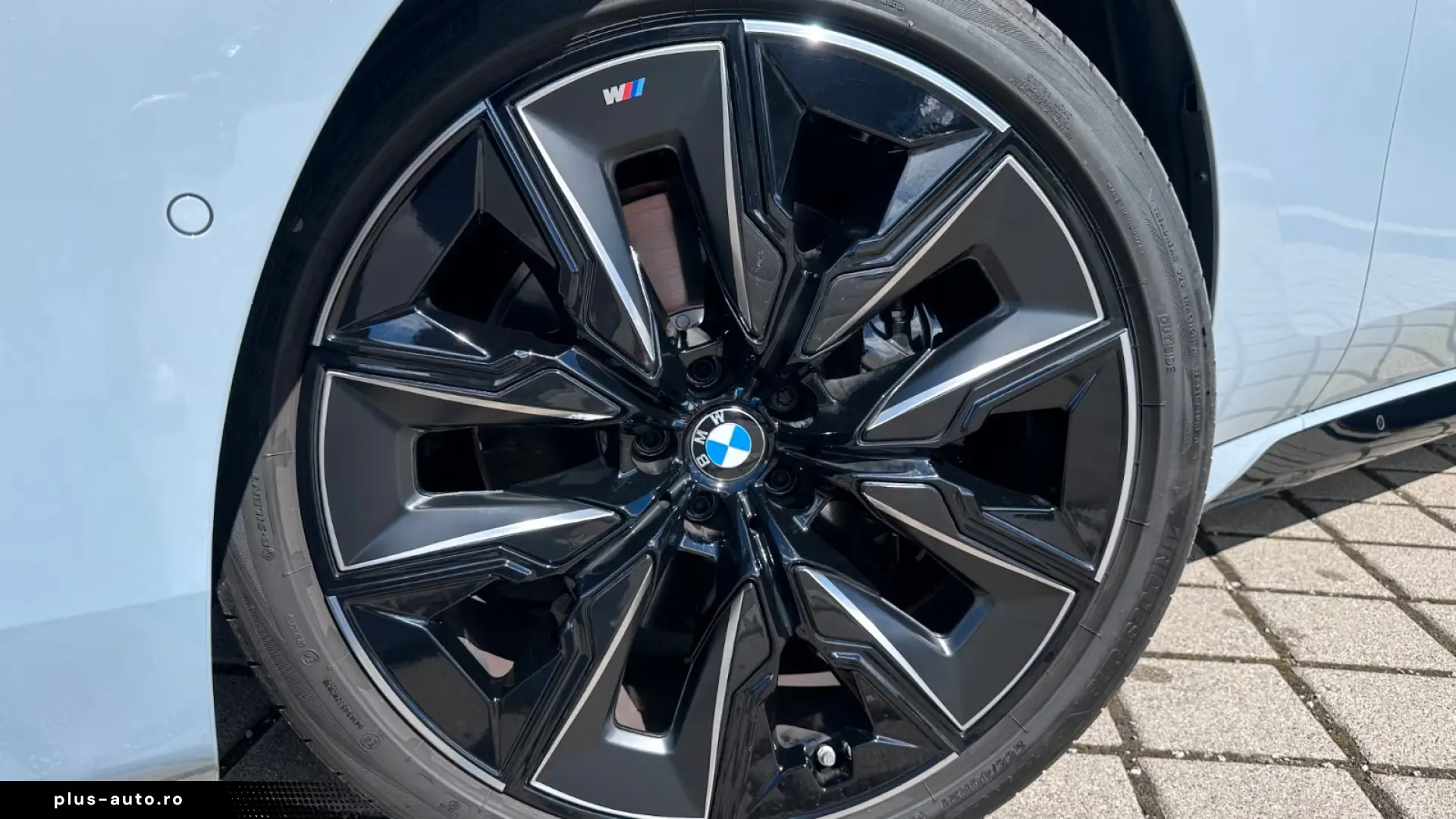 BMW 740d xDrive M Sport Pro   Executive Lounge