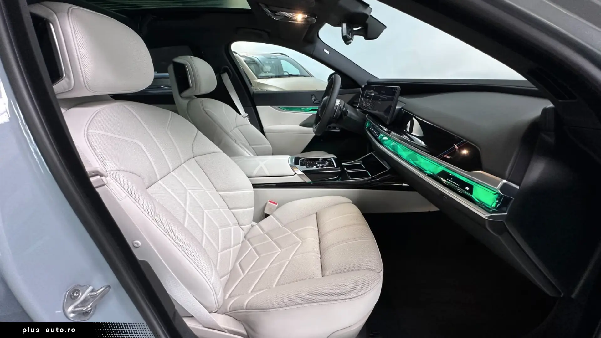BMW 740d xDrive M Sport Pro   Executive Lounge