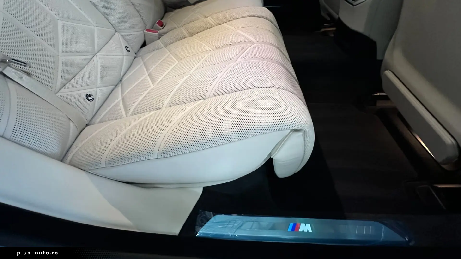 BMW 740d xDrive M Sport Pro   Executive Lounge