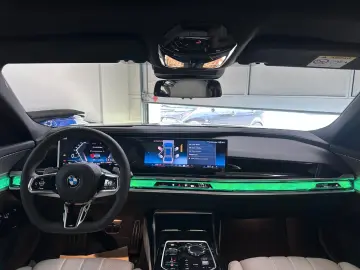 BMW 740d xDrive M Sport Pro   Executive Lounge