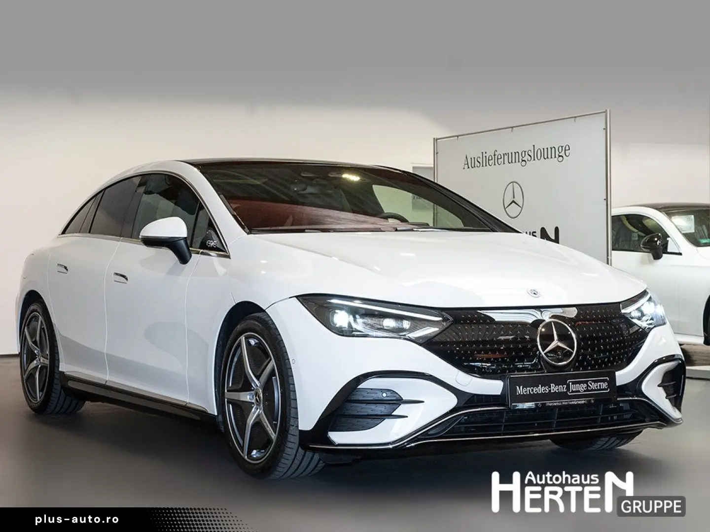 MERCEDES-BENZ EQE 300 EDITION AMG NIGHT PANO HUD 20  AHK 360