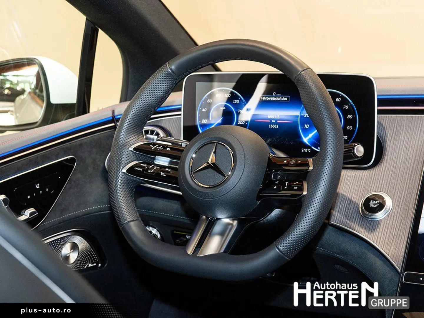 MERCEDES-BENZ EQE 300 EDITION AMG NIGHT PANO HUD 20  AHK 360