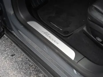 PORSCHE Macan Abstandsregeltempostat 21 Zoll BOSE
