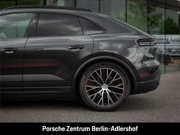 PORSCHE Macan 4 Surround-View Luftfederung PASM 1.Hand