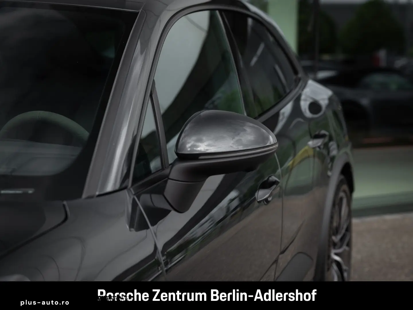 PORSCHE Macan 4 Surround-View Luftfederung PASM 1.Hand