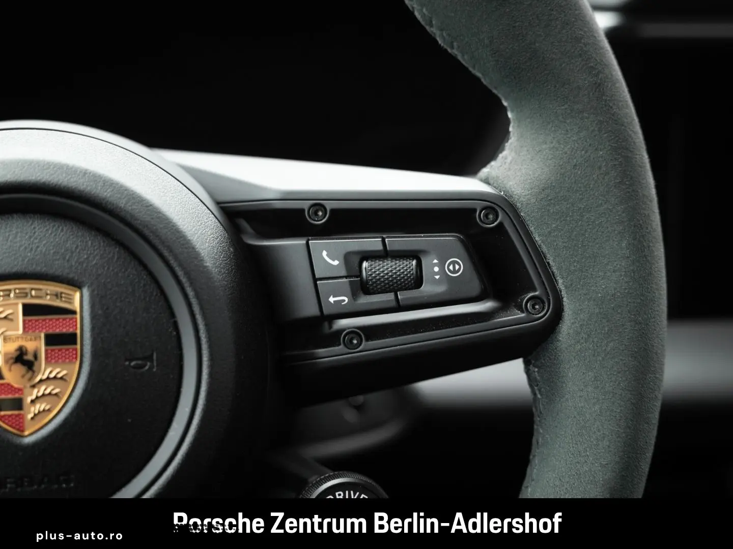 PORSCHE Macan 4 Surround-View Luftfederung PASM 1.Hand
