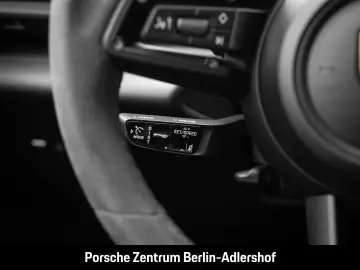 PORSCHE Macan 4 Surround-View Luftfederung PASM 1.Hand