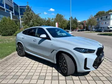 BMW X6 xDrive40d M Sport Pro   B&W • Pano • 360  • HUD