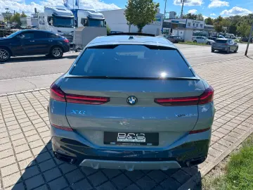 BMW X6 xDrive40d M Sport Pro   B&W • Pano • 360  • HUD