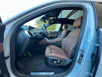 BMW X6 xDrive40d M Sport Pro   B&W • Pano • 360  • HUD