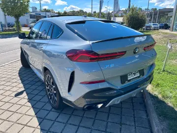 BMW X6 xDrive40d M Sport Pro   B&W • Pano • 360  • HUD