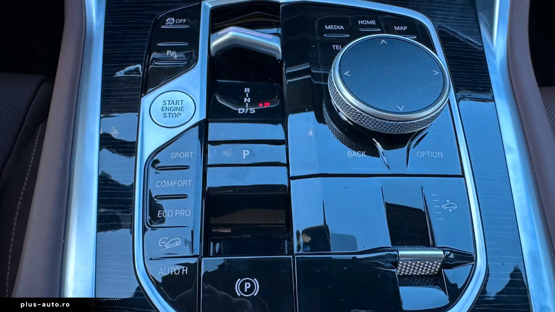 BMW X6 xDrive40d M Sport Pro   B&W • Pano • 360  • HUD