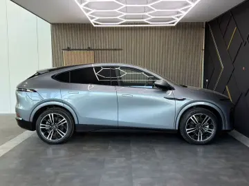 XPENG G6 AHK Pano 360Kamera Vollleder