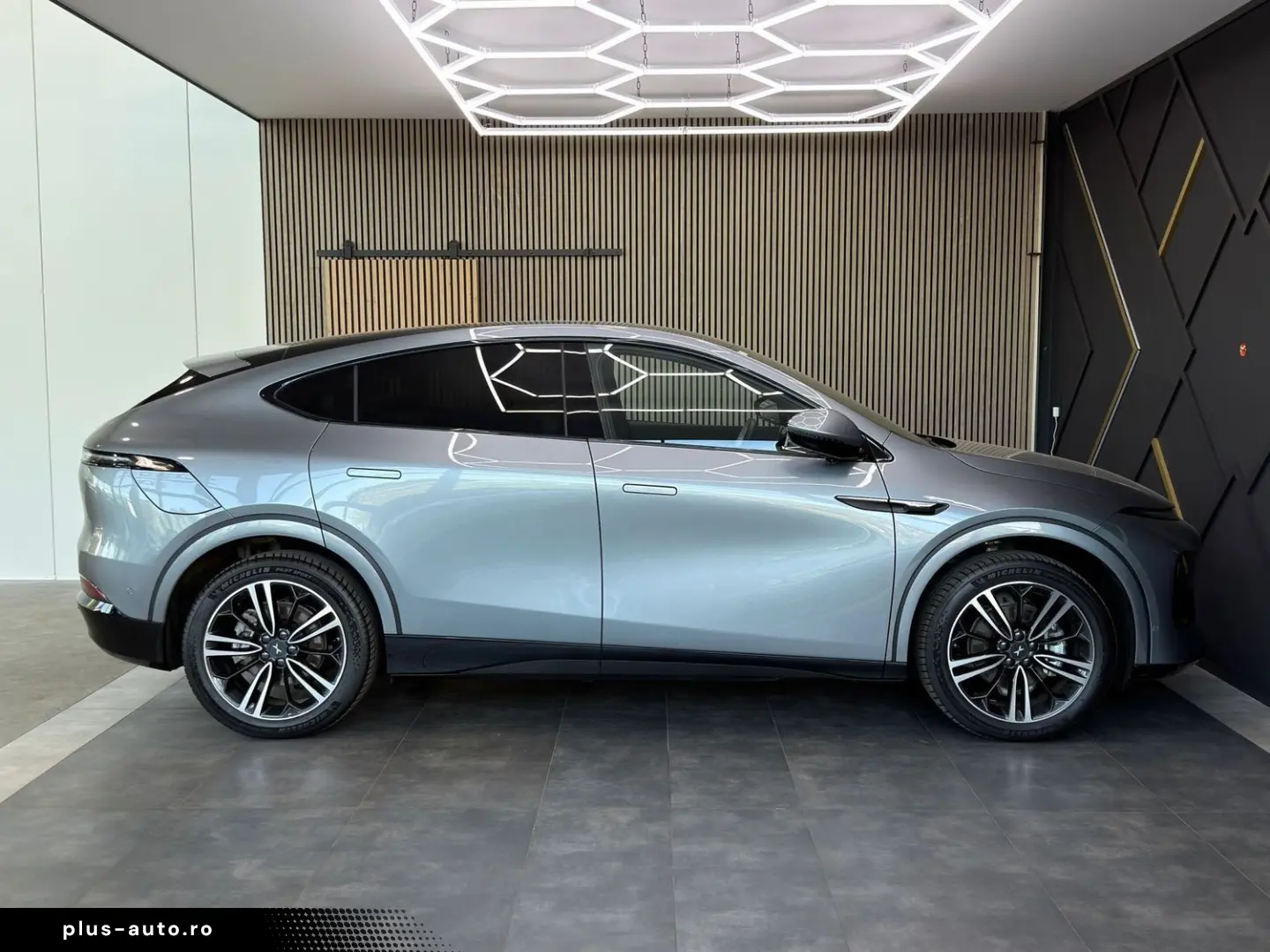 XPENG G6 AHK Pano 360Kamera Vollleder