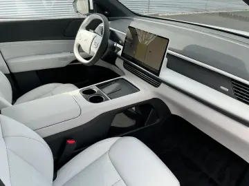 XPENG G6 AWD Performance MJ24 360 K Sitzbelüftung AHK