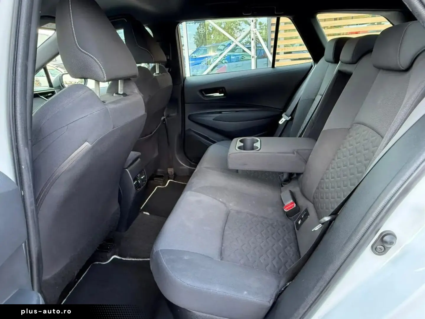 Toyota Corolla Touring Sports 1.8 Hybrid Dynamic Hsd Ts E-CV