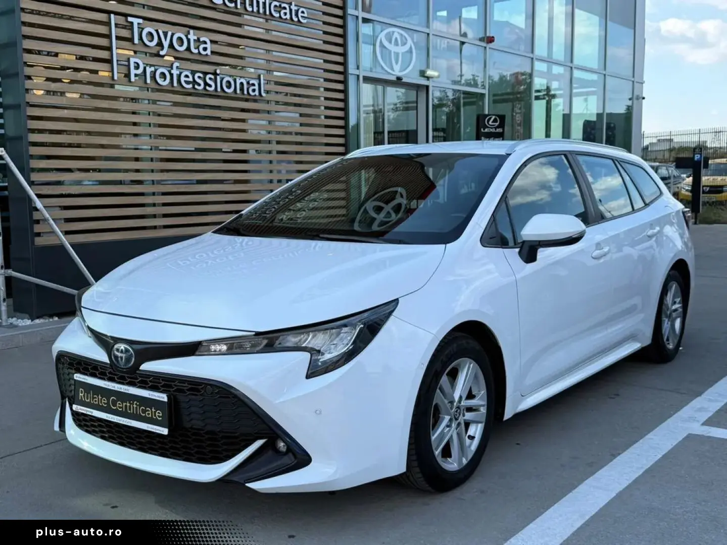 Toyota Corolla Touring Sports 1.8 Hybrid Dynamic Hsd Ts E-CV