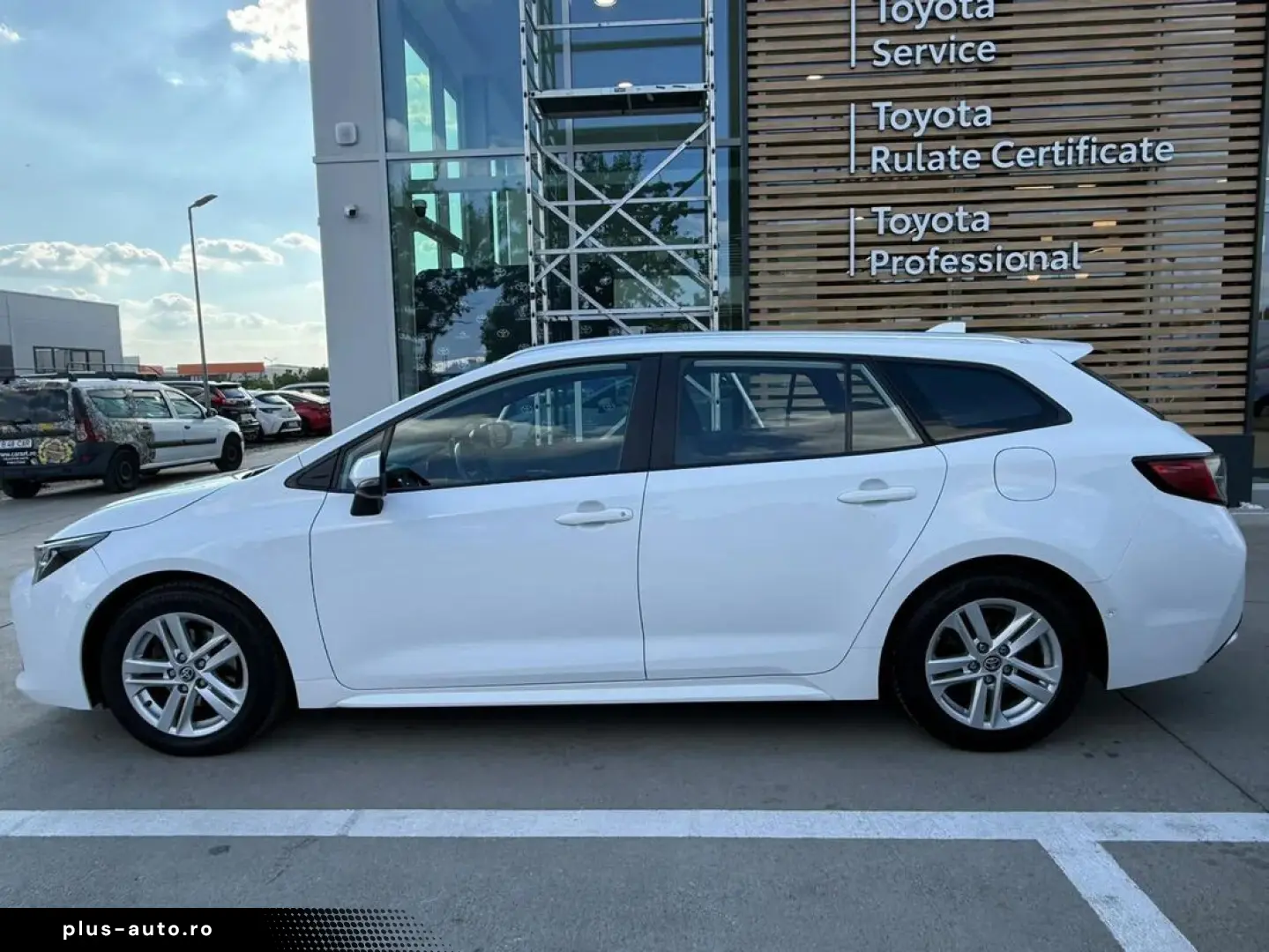 Toyota Corolla Touring Sports 1.8 Hybrid Dynamic Hsd Ts E-CV