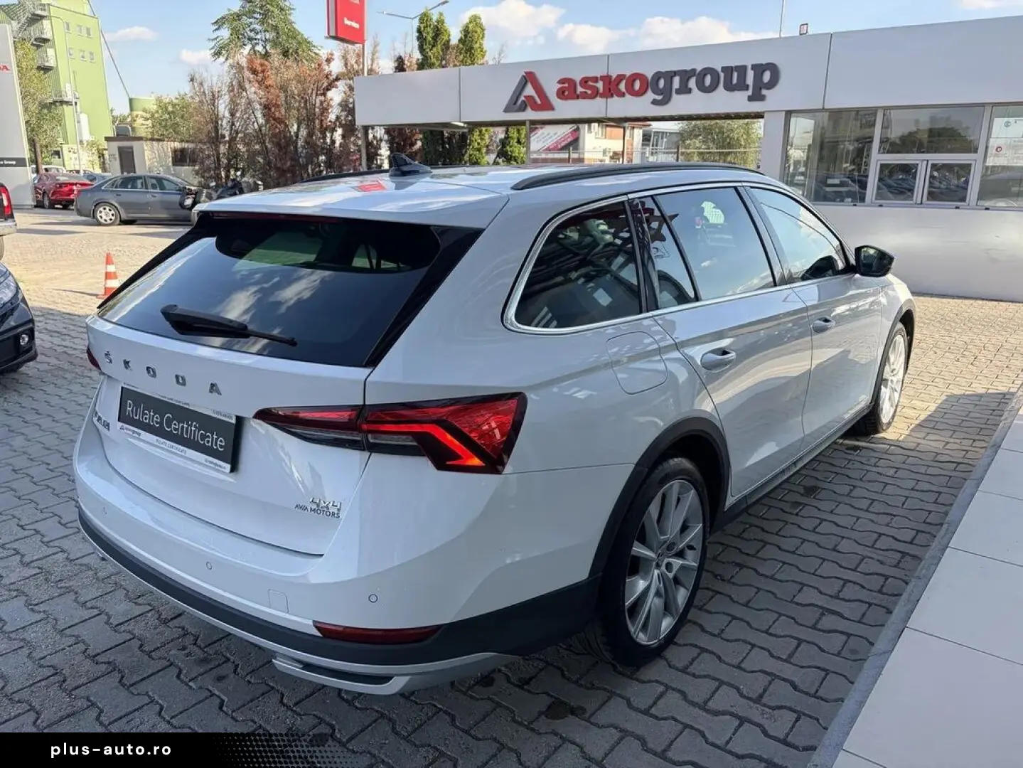 Skoda Octavia 2.0 TDI 200CP Scout Combi Dsg 4x4
