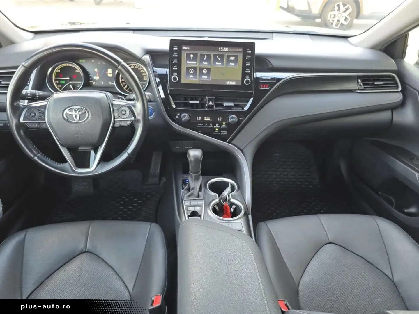 Toyota Camry 2.5 Hybrid 218 Cp