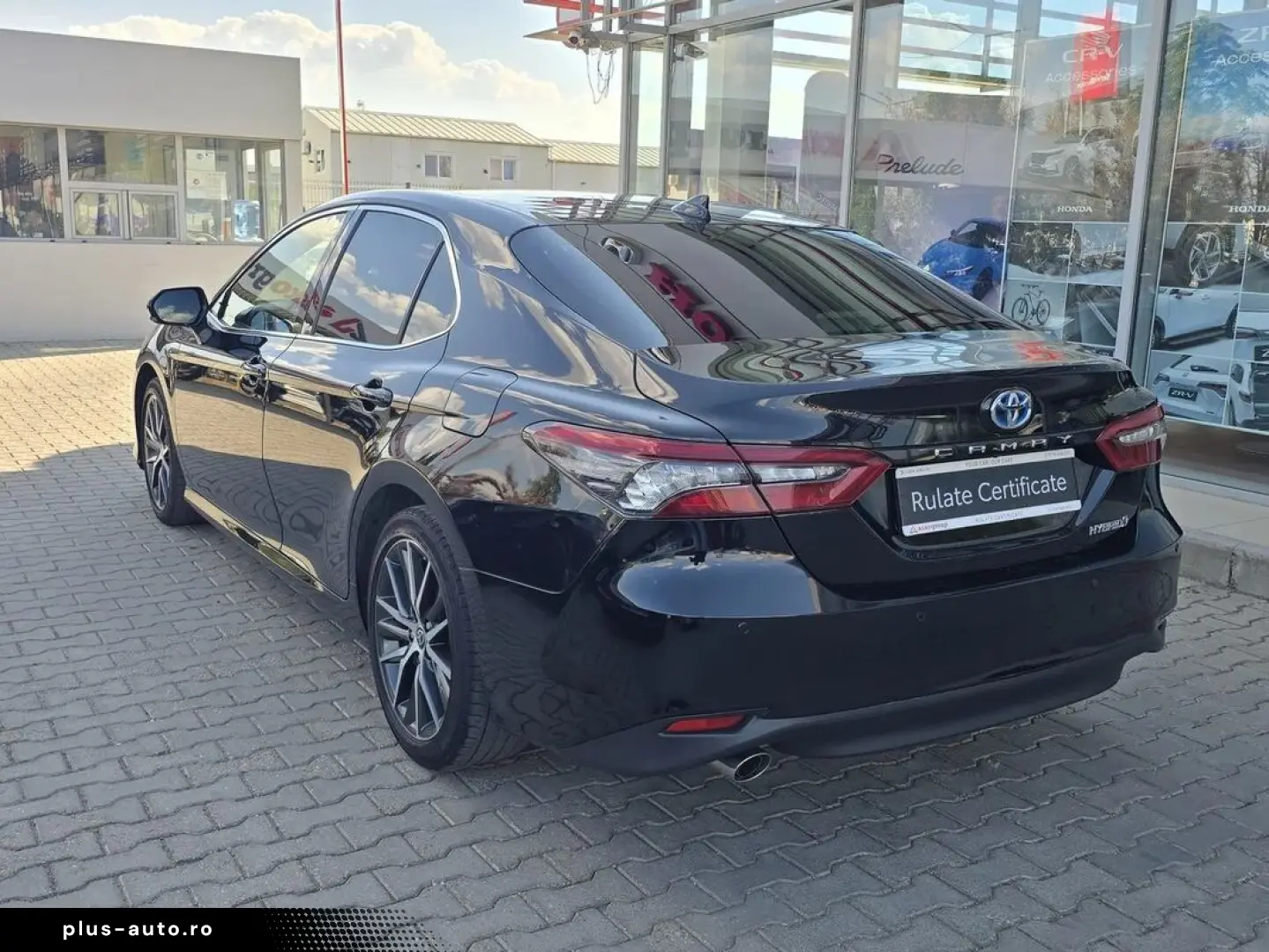 Toyota Camry 2.5 Hybrid 218 Cp