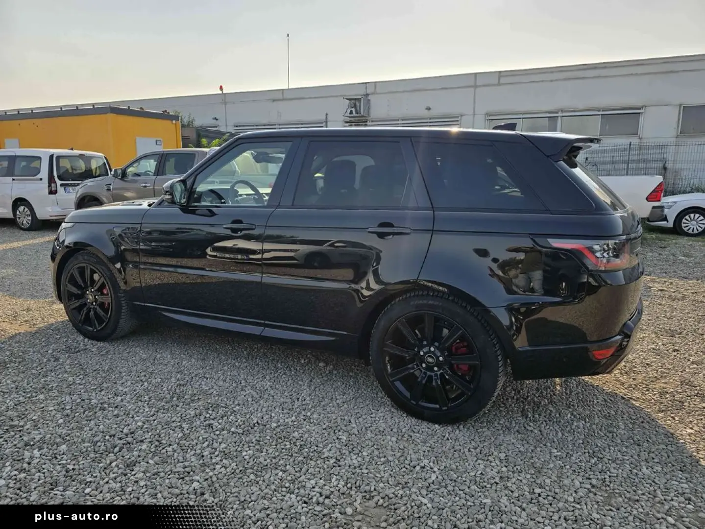 Land-Rover Range-Rover-Sport