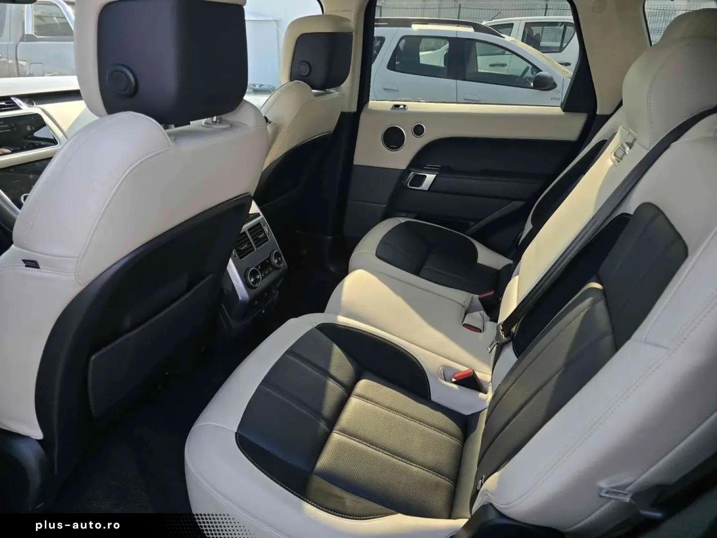 Land-Rover Range-Rover-Sport