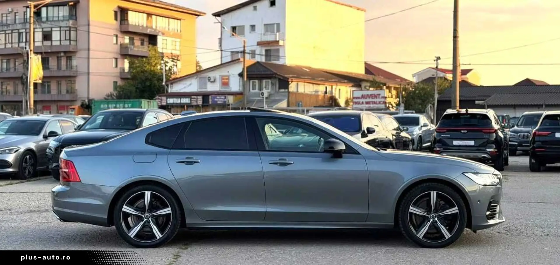 Volvo S90