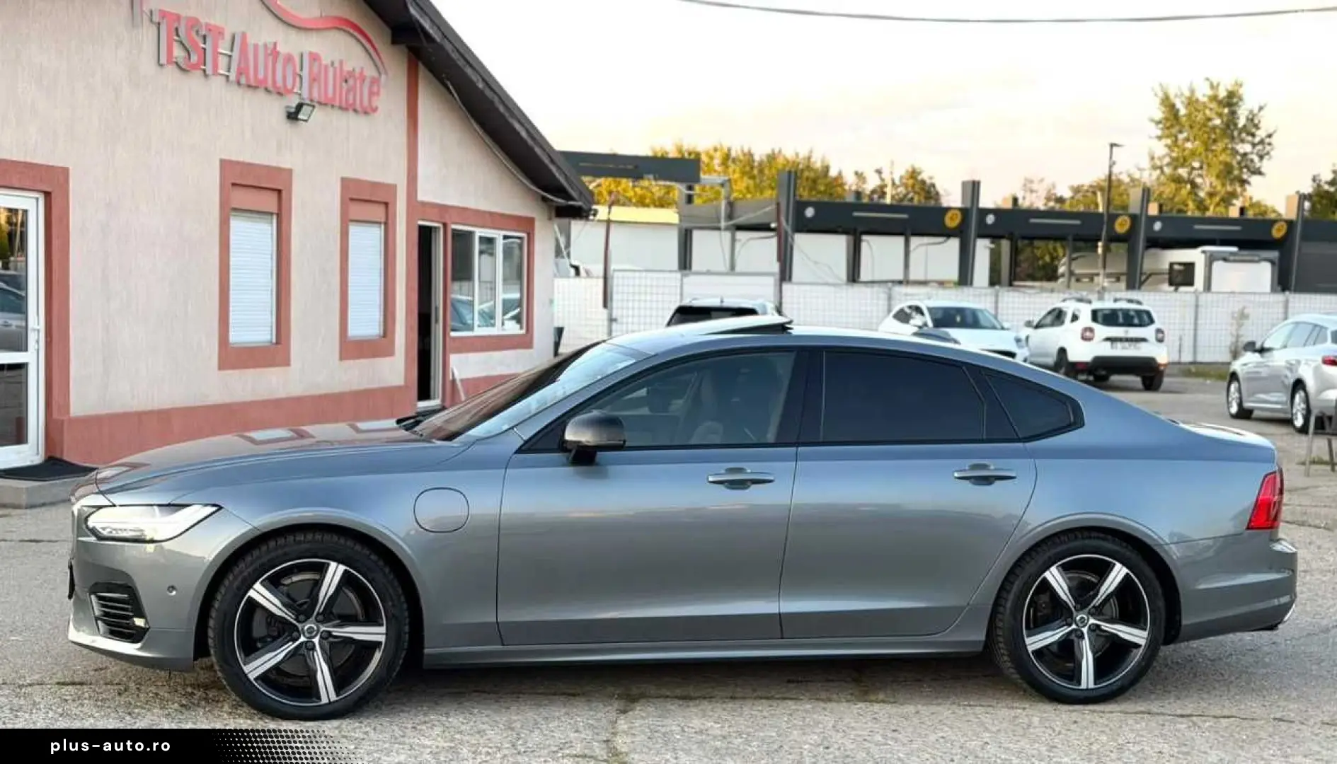 Volvo S90