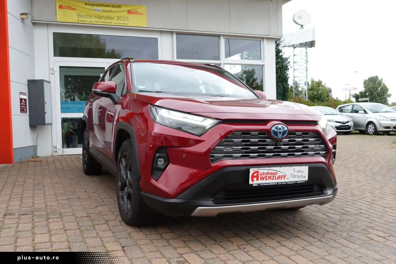 TOYOTA RAV 4 2.5 Hybrid Lounge Allrad 5J Garantie