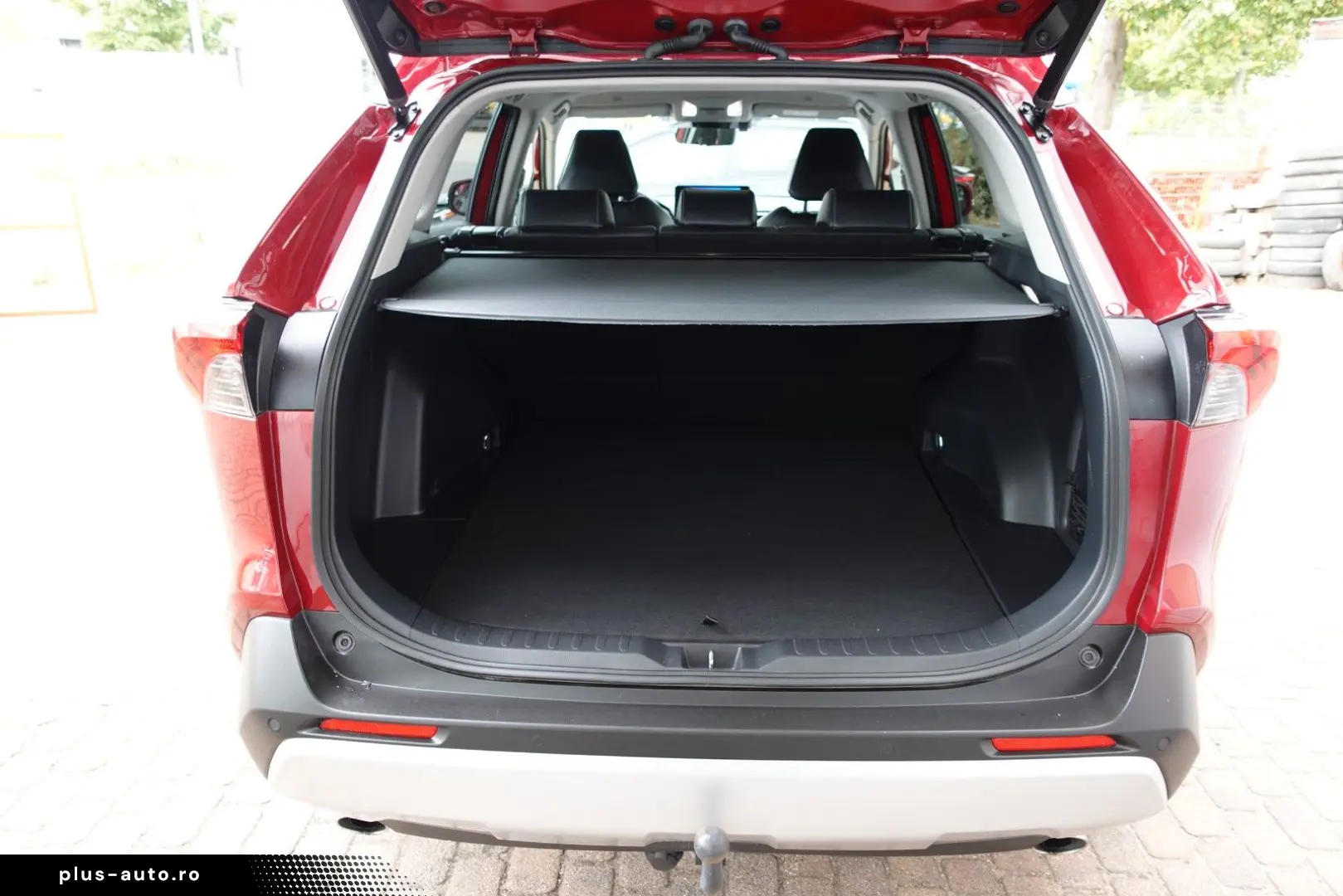 TOYOTA RAV 4 2.5 Hybrid Lounge Allrad 5J Garantie